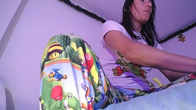 Yinn Silver online show from January 6, 1:30 pm