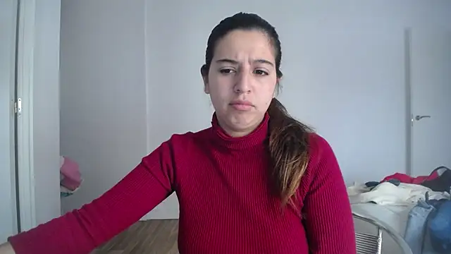 Snapshot of Contantin_helena chatting on March 5, 1:39 pm Contantin helena online show from March 5, 1:39 pm