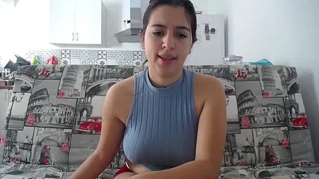 Snapshot of Contantin_helena chatting on March 16, 12:55 pm Contantin helena online show from March 16, 12:55 pm