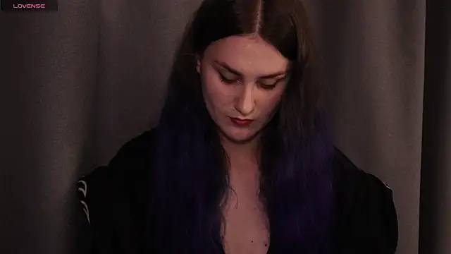 Erotic Synth Goddess online show from October 17, 4:31 pm
