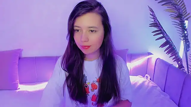 Snapshot of Lina_Brownie chatting on January 9, 5:13 am Lina Brownie online show from January 9, 5:13 am