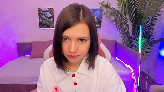 Snapshot of Lina_Brownie chatting on February 11, 1:41 am Lina Brownie online show from February 11, 1:41 am