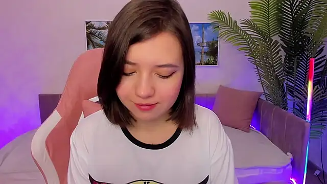 Snapshot of Lina_Brownie chatting on March 7, 1:53 am Lina Brownie online show from March 7, 1:53 am