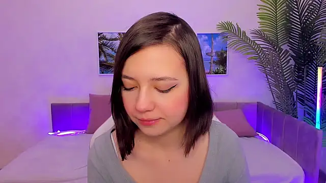 Snapshot of Lina_Brownie chatting on March 15, 2:03 am Lina Brownie online show from March 15, 2:03 am