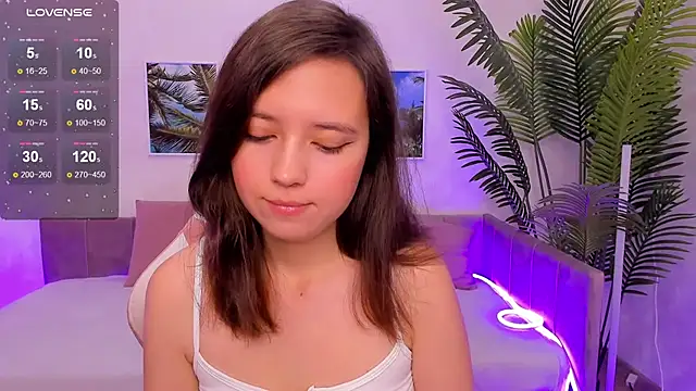 Snapshot of Lina_Brownie chatting on October 8, 2:31 am Lina Brownie online show from October 8, 2:31 am