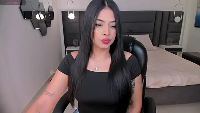 AlyssaDean online show from January 10, 11:34 am