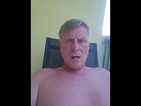 johnnym1 online show from June 24, 3:11 pm
