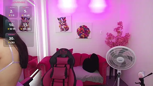 Snapshot of Miss_dolly_ chatting on September 25, 12:31 pm Miss dolly online show from September 25, 12:31 pm