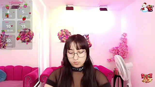 Snapshot of Miss_dolly_ chatting on November 22, 12:37 pm Miss dolly online show from November 22, 12:37 pm