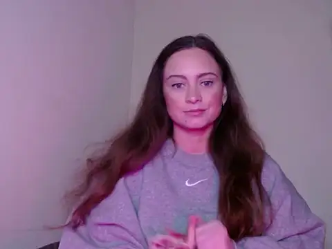 Sophie Raegan online show from December 27, 10:34 am