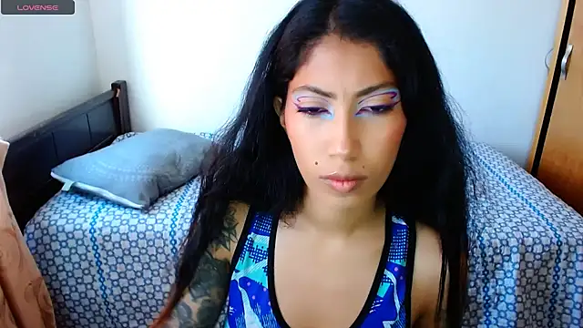 Snapshot of sofia_rosse4 chatting on November 9, 12:58 pm sofia rosse4 online show from November 9, 12:58 pm