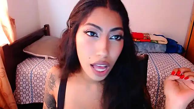 Snapshot of sofia_rosse4 chatting on November 13, 5:12 pm sofia rosse4 online show from November 13, 5:12 pm