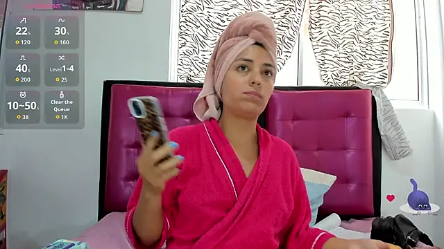 AlanaLars online show from February 13, 9:11 pm