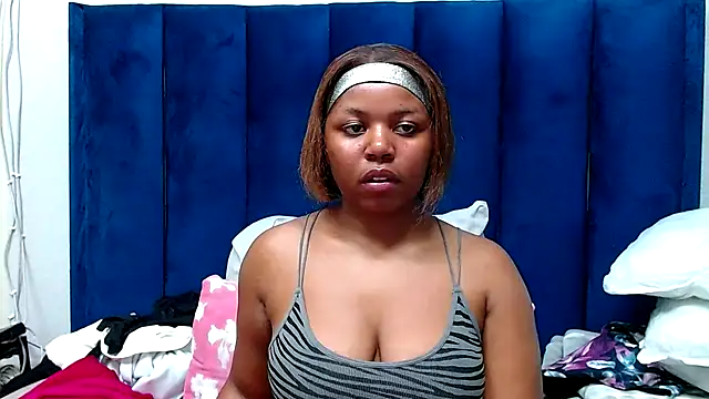 HotSmallTits online show from May 1, 6:01 pm
