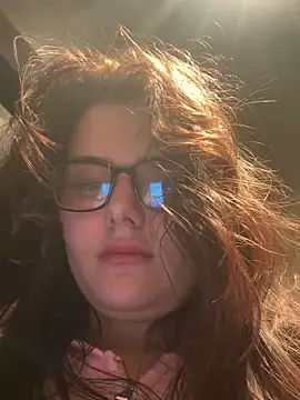 Snapshot of NikaMur chatting on February 2, 8:35 am NikaMur online show from February 2, 8:35 am