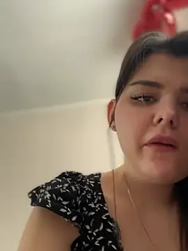 Snapshot of NikaMur chatting on March 6, 4:52 am NikaMur online show from March 6, 4:52 am