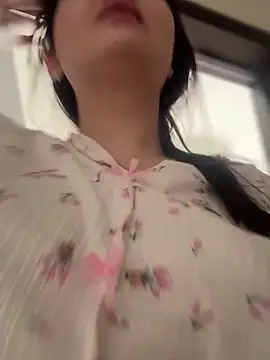 Snapshot of NikaMur chatting on March 7, 6:57 am NikaMur online show from March 7, 6:57 am