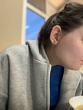 Snapshot of NikaMur chatting on March 11, 12:06 pm NikaMur online show from March 11, 12:06 pm