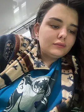 Snapshot of NikaMur chatting on September 15, 4:34 am NikaMur online show from September 15, 4:34 am