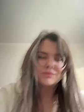 Snapshot of NikaMur chatting on October 18, 2:36 am NikaMur online show from October 18, 2:36 am