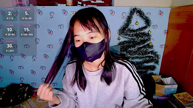 Snapshot of __Saphia__ chatting on December 19, 12:24 am Saphia online show from December 19, 12:24 am