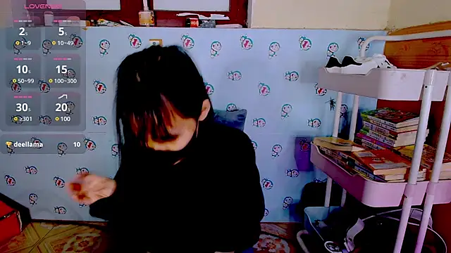 Snapshot of __Saphia__ chatting on March 6, 1:05 am Saphia online show from March 6, 1:05 am