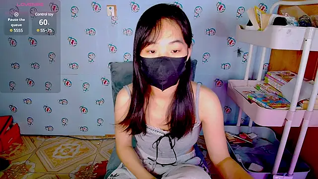 Snapshot of __Saphia__ chatting on March 20, 12:40 am Saphia online show from March 20, 12:40 am