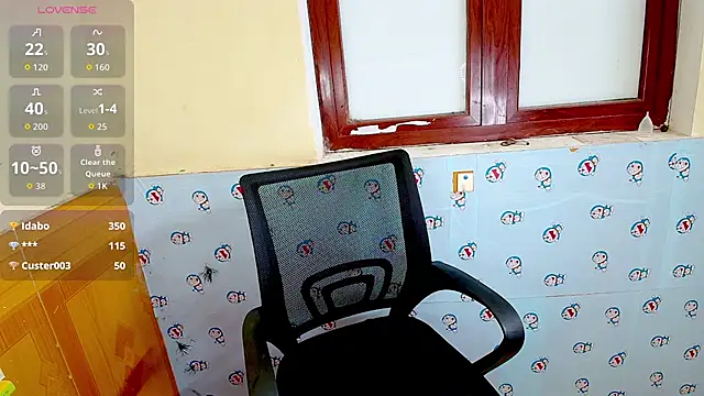 Snapshot of __Saphia__ chatting on October 15, 3:28 am Saphia online show from October 15, 3:28 am