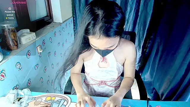 Snapshot of __Saphia__ chatting on June 6, 3:39 pm Saphia online show from June 6, 3:39 pm