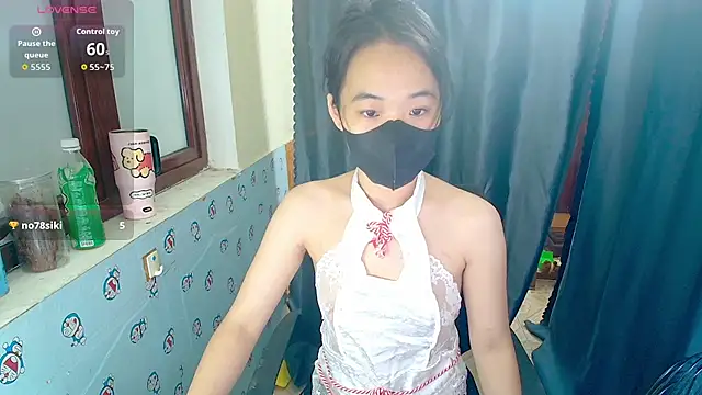 Snapshot of __Saphia__ chatting on July 4, 12:17 am Saphia online show from July 4, 12:17 am