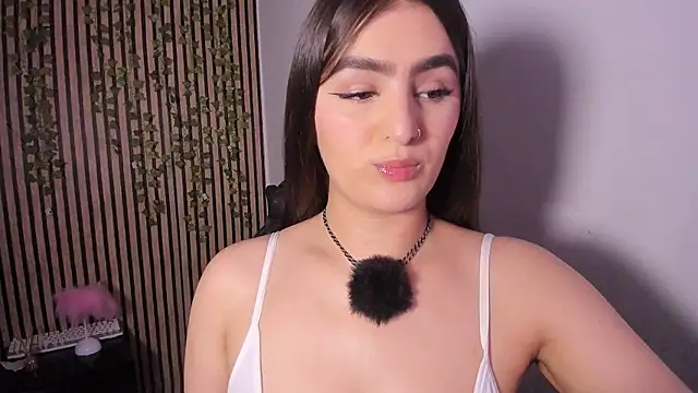 sofia 44 online show from June 12, 2:27 pm