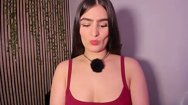 Snapshot of sofia_44 chatting on July 21, 2:41 pm sofia 44 online show from July 21, 2:41 pm