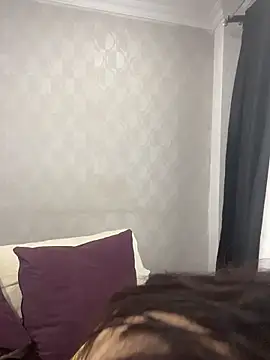 Snapshot of dayis_butera chatting on June 16, 1:03 pm dayis butera online show from June 16, 1:03 pm