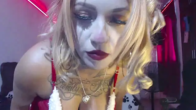 aliceesmith online show from December 22, 4:27 pm