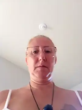 MILEIDE980 online show from March 3, 9:21 pm