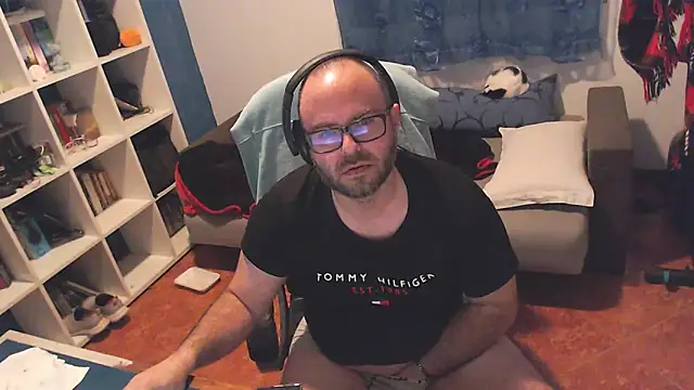 ravingr4d4 online show from March 9, 12:42 am