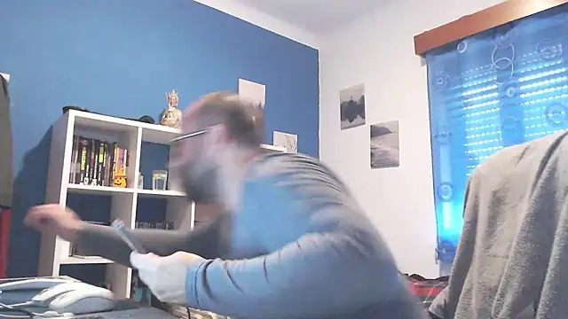 ravingr4d4 online show from March 21, 12:28 pm