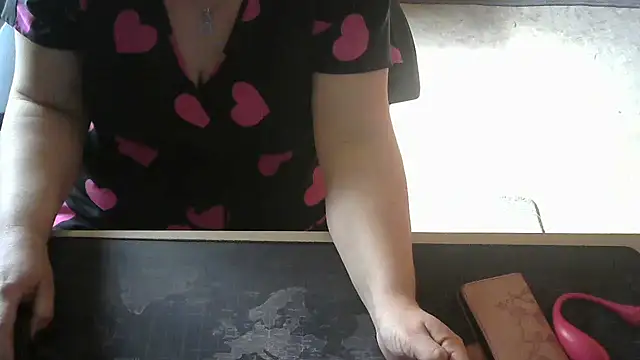 Silvia2277 online show from February 24, 12:05 pm