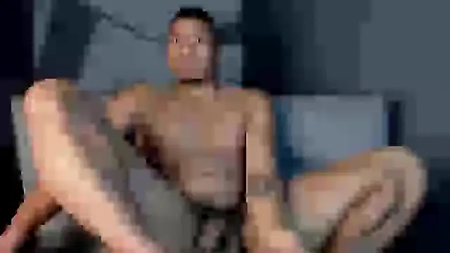 Snapshot of Abra_ham13 chatting on March 11, 10:09 pm Abra ham13 online show from March 11, 10:09 pm