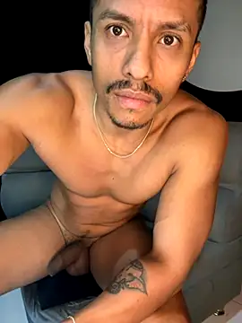 Snapshot of Abra_ham13 chatting on October 23, 11:42 am Abra ham13 online show from October 23, 11:42 am