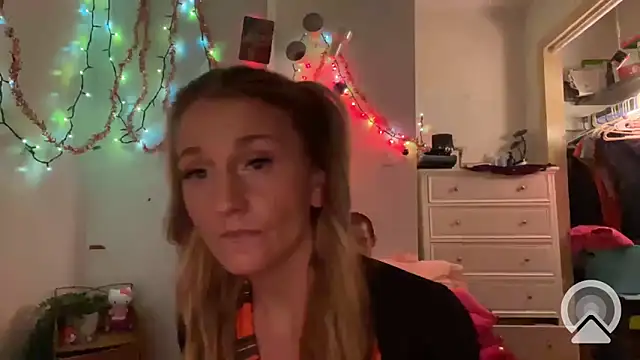 OriginalBarbieEst92 online show from January 1, 10:21 am