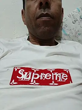 Snapshot of Mimo1402 chatting on October 27, 10:14 pm Mimo1402 online show from October 27, 10:14 pm