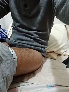 Snapshot of Mimo1402 chatting on November 27, 6:15 am Mimo1402 online show from November 27, 6:15 am