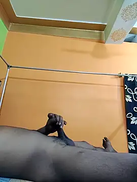 Snapshot of Graj648@xh chatting on September 8, 9:25 pm Graj648xh online show from September 8, 9:25 pm