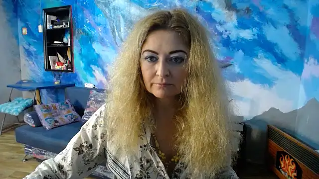 Snapshot of Helen1974 chatting on November 1, 2:19 pm Helen1974 online show from November 1, 2:19 pm