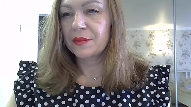 Snapshot of Alexandra-Rosee chatting on December 1, 6:07 am Alexandra-Rosee online show from December 1, 6:07 am