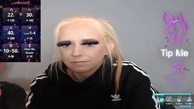 Snapshot of jaidenangel chatting on January 16, 2:30 am jaidenangel online show from January 16, 2:30 am