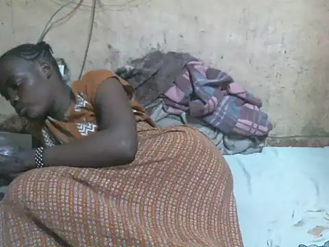 cute naimah online show from July 28, 7:39 pm