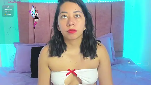 Snapshot of sexylaurita chatting on September 17, 1:02 pm sexylaurita online show from September 17, 1:02 pm