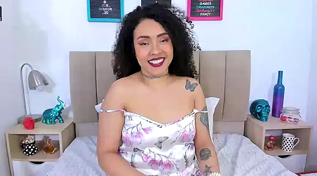 Snapshot of Zoe_Gruber chatting on March 17, 3:14 am Zoe Gruber online show from March 17, 3:14 am